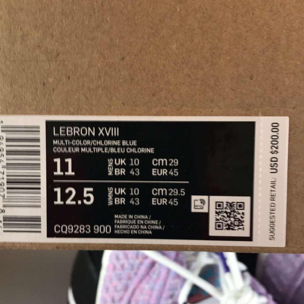 Nike LeBron XVIII ‘Graffiti’ - Picture 8 of 10